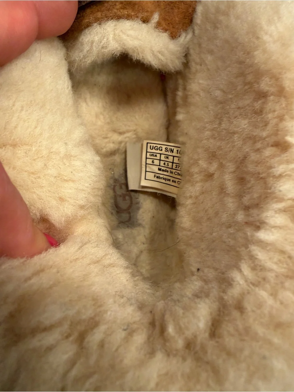 Size-6 Ugg high back fur slippers